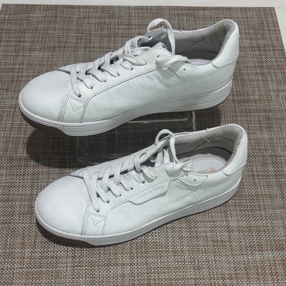 Michael Kors Keaton White Leather Sneakers. Women 8. Excellent condition. Sharp! - Picture 1 of 9